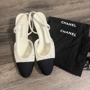 CHANEL Classic Slingback Black & White Lace Heels Size 37